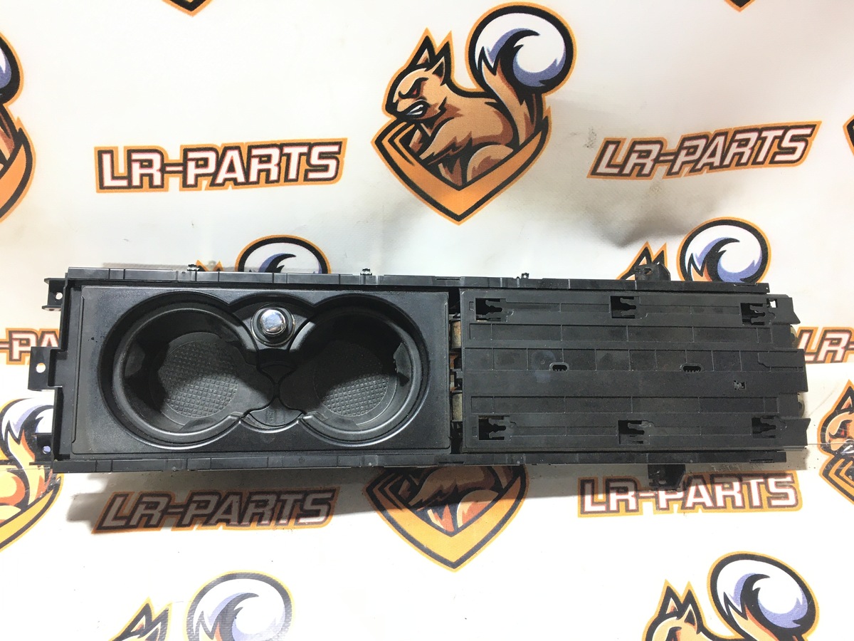 LR084038 Підсклянник у центральній консолі RANGE ROVER L405 13- Б/В